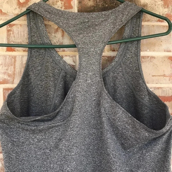 32 Degrees Weatherproof Racerback Exercise Tank - Picture 9 of 10